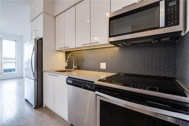 Additional image 10 of 15 Prince Albert Blvd Unit 610