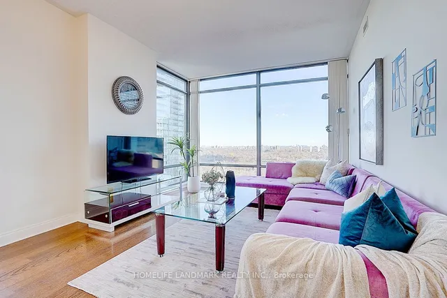 Additional image 12 of 18 Yorkville Ave Unit 2109