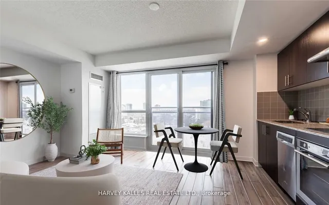 Additional image 6 of 255 VILLAGE GREEN Sq Unit 1208