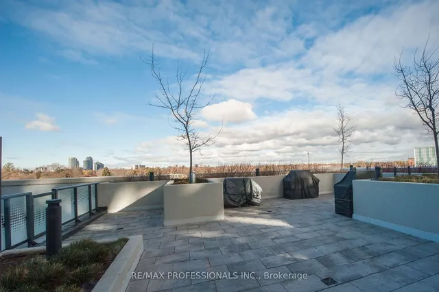 Additional image 6 of 30 Samuel Wood Way Unit 1301
