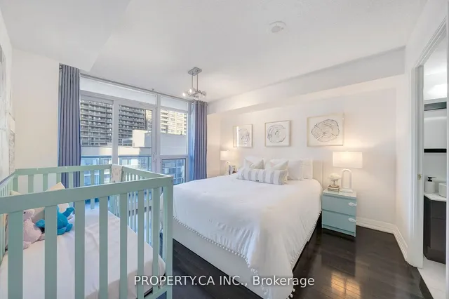 Additional image 8 of 25 Carlton St Unit 1707