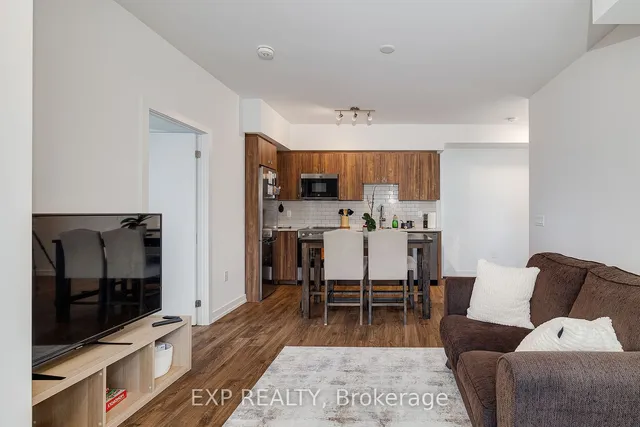 Additional image 4 of 15 Wellington St Unit 1909