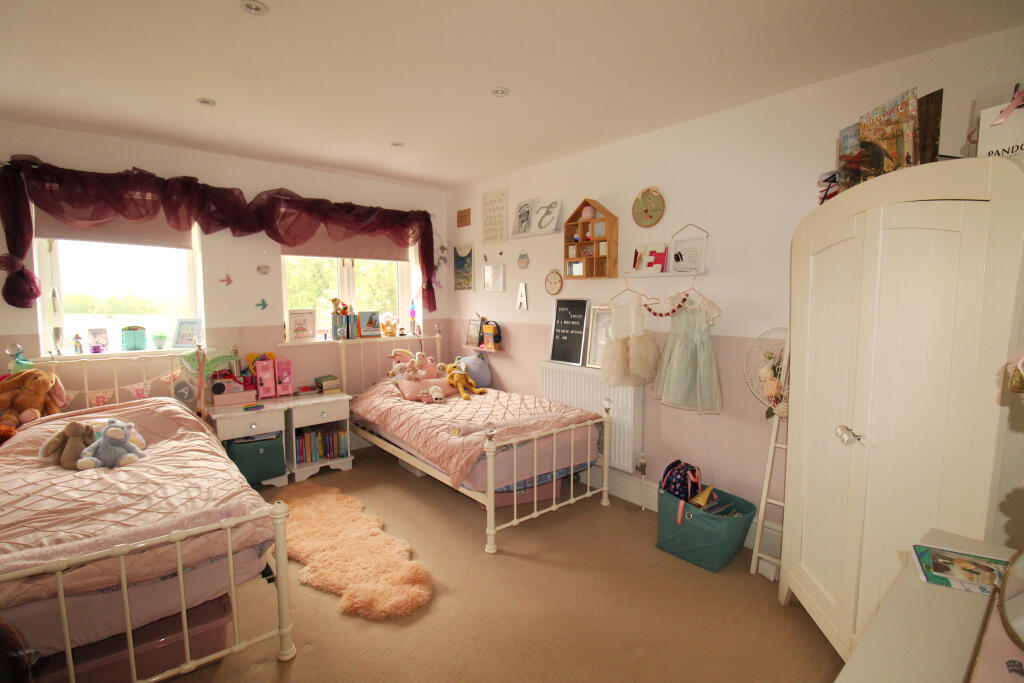 Additional image 10 of Hoopers Pool, Southwick