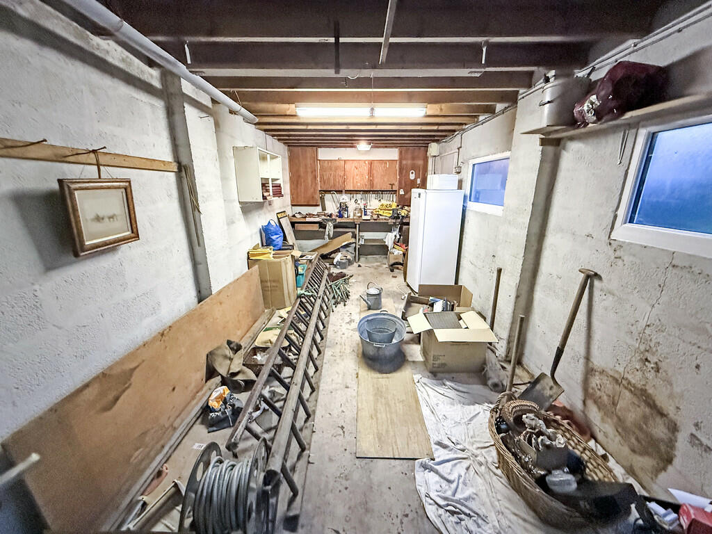 Additional image 16 of Field Close, Westbury