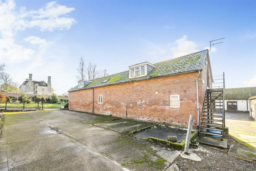 Additional image 14 of Wylye