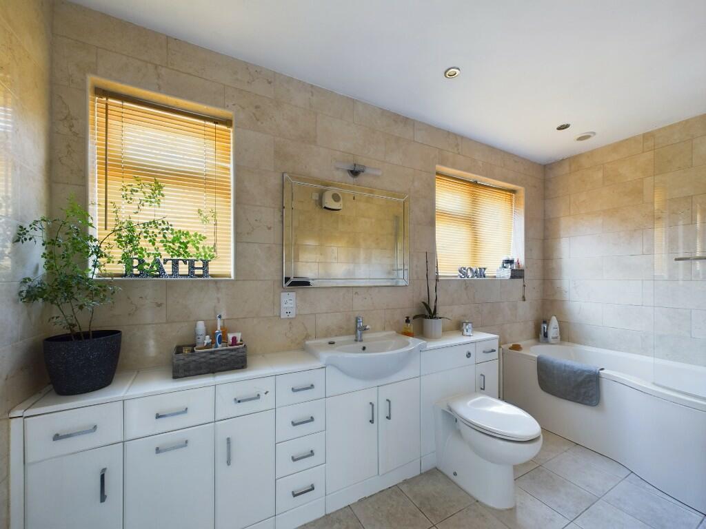 Additional image 10 of Fourways Close, Castle Cary, Somerset, BA7 7JF