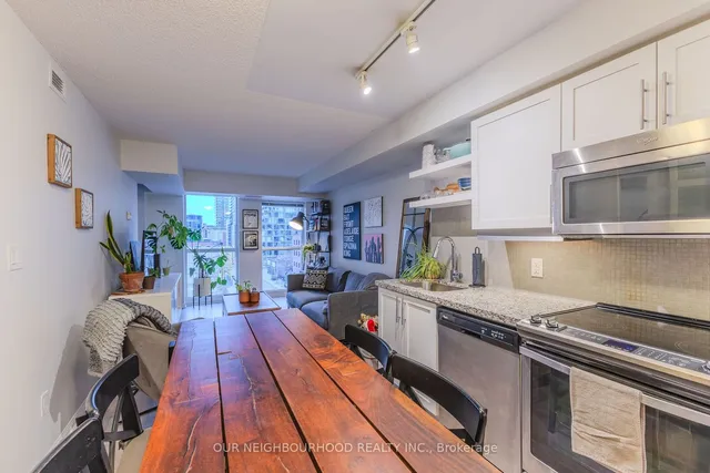 Additional image 6 of 400 Adelaide St Unit 719