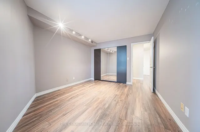 Additional image 19 of 260 Queens Quay Unit 1304