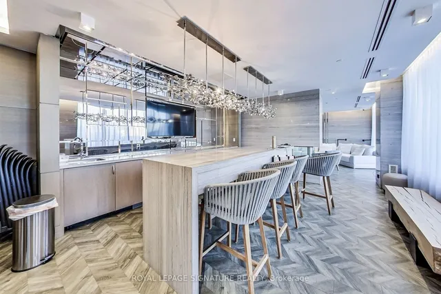 Additional image 32 of 7 Kenaston Gdns Unit 517