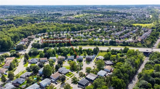 Additional image 42 of 104 Shadeland Cres