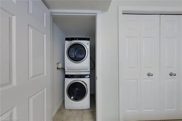 Additional image 24 of 758 Bleams Rd Unit A