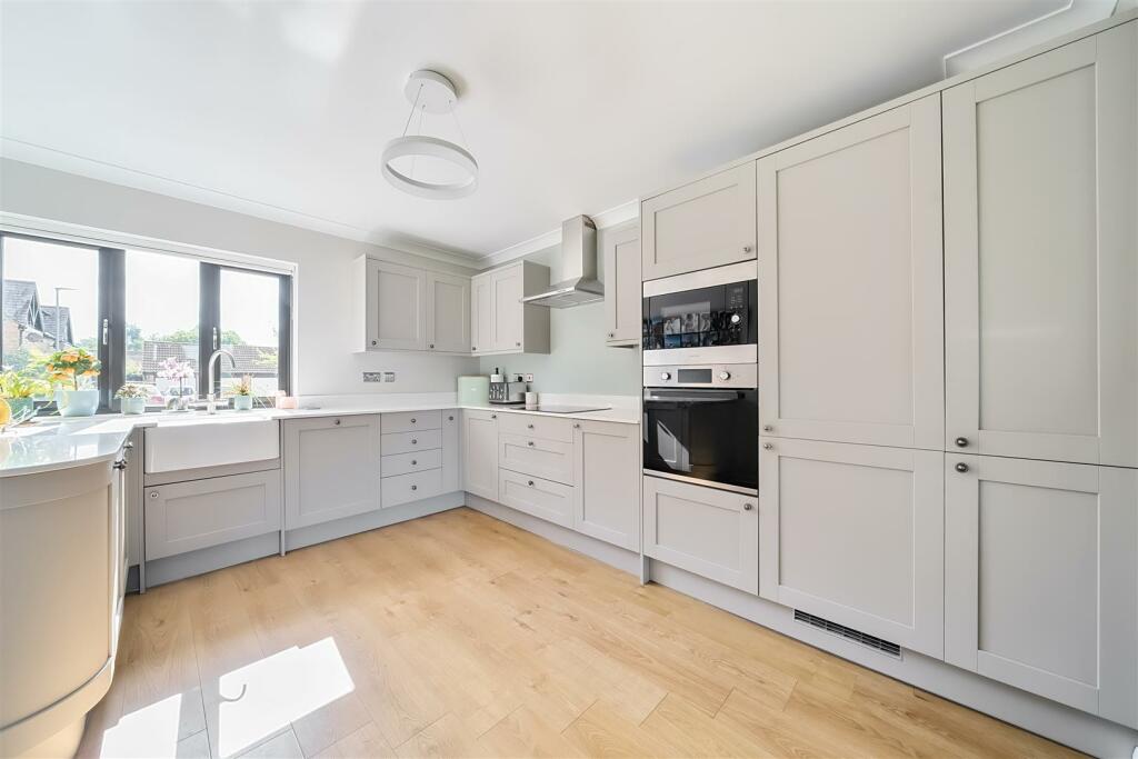 Additional image 22 of Halletts Orchard, Tintinhull, Yeovil