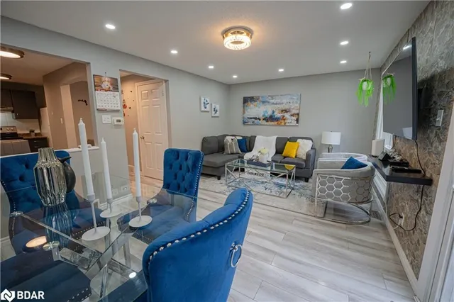 Additional image 7 of 92 Highland Cres