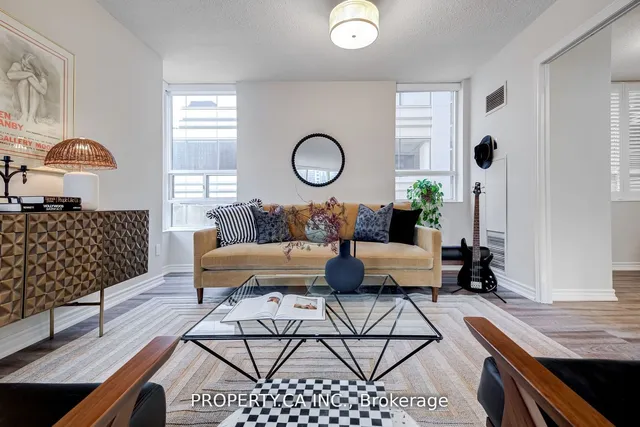 Additional image 8 of 71 Simcoe St Unit 904