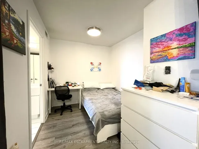 Additional image 7 of 21 Iceboat Terr Unit 1510