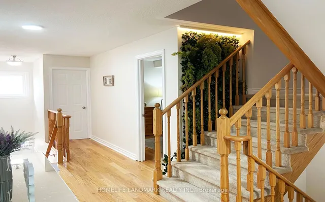 Additional image 17 of 46 Kawneer Terr