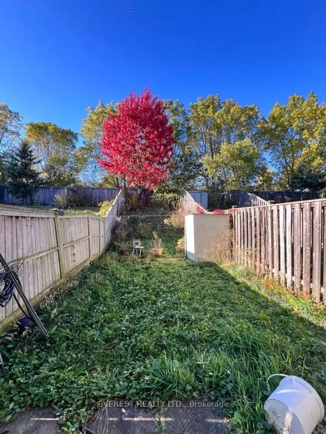 Additional image 7 of 106 Conn Smythe Dr