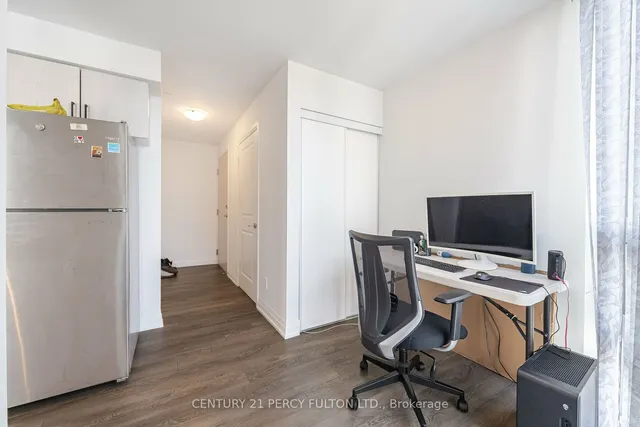 Additional image 22 of 10 Meadowglen Pl Unit 611