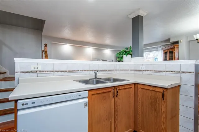 Additional image 19 of 43 Cotton Grass St