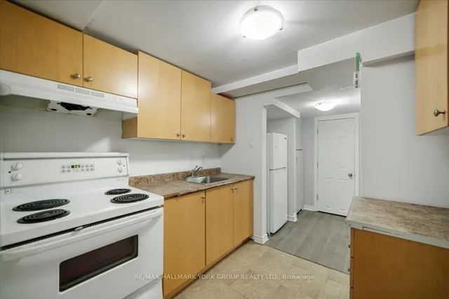 Additional image 27 of 25 Windhill Cres