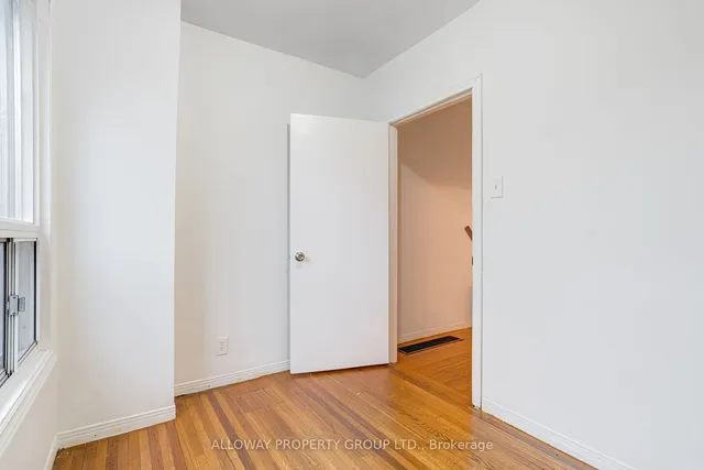 Additional image 23 of 1059 Bathurst St