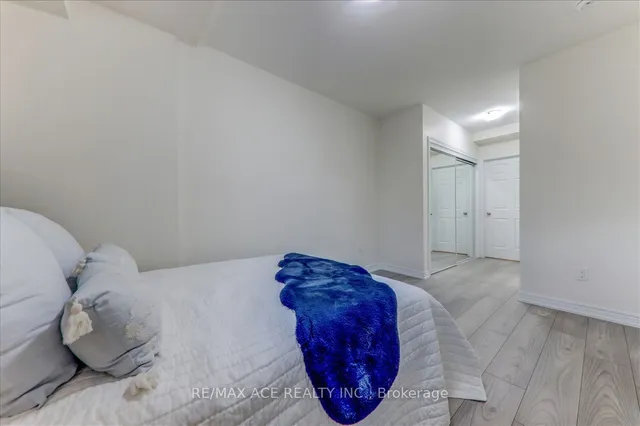 Additional image 20 of 510 Kingbird Grve Unit 114