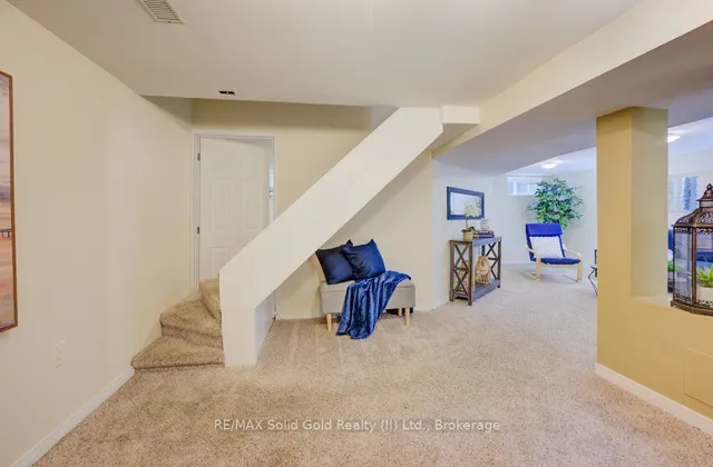 Additional image 16 of 142 Spadina Rd