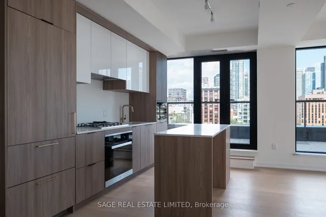 Additional image 8 of 123 Portland St Unit 903