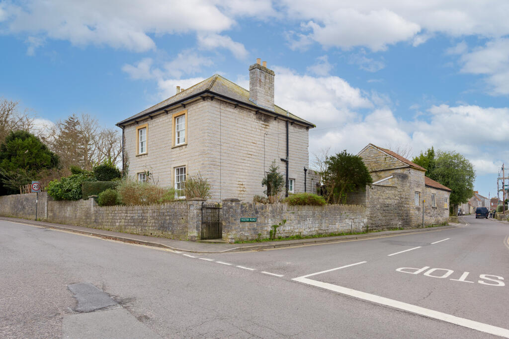 Additional image 26 of Leigh Road, Street