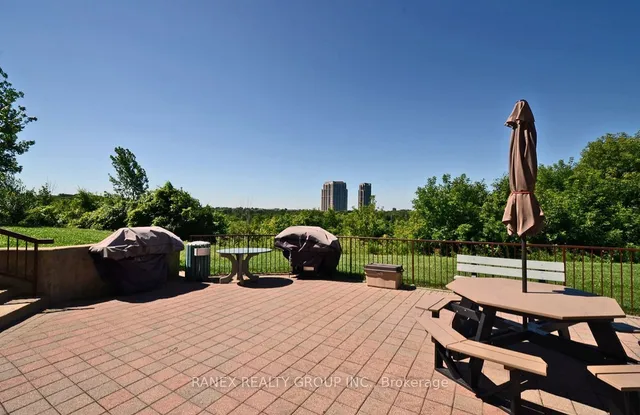 Additional image 4 of 6 Humberline Dr Unit 620