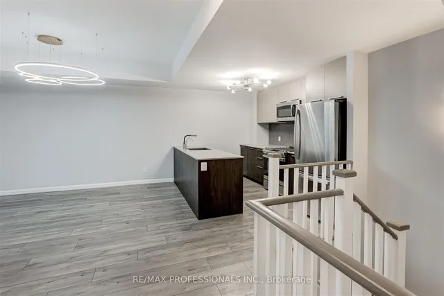 Additional image 8 of 10 Brin Dr Unit TH23