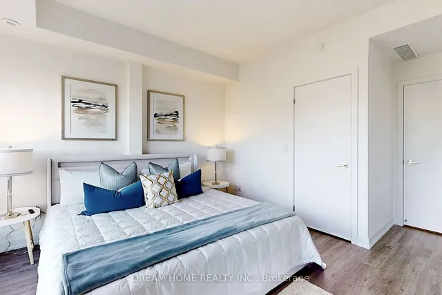 Additional image 10 of 851 Sheppard Ave Unit 42