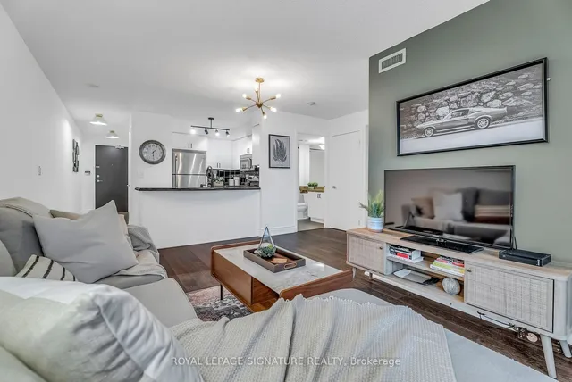 Additional image 11 of 231 Fort York Blvd Unit 1701