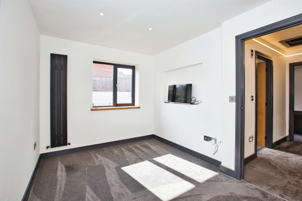 Additional image 13 of Shelley Close, Yeovil