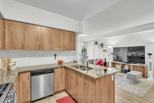 Additional image 17 of 18 Humberwood Blvd Unit 2