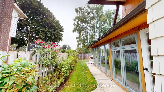 Additional image 37 of 119 Hillbrook Cres