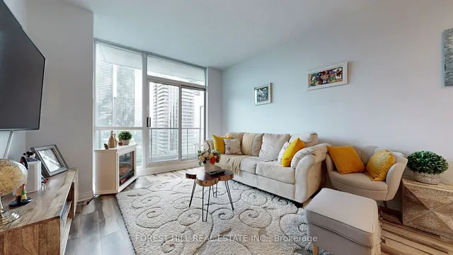 Additional image 2 of 16 Yonge St Unit 2207