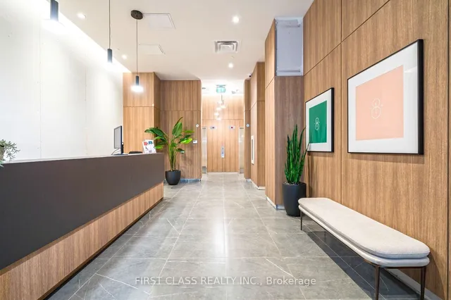 Additional image 4 of 81 Wellesley St Unit 908