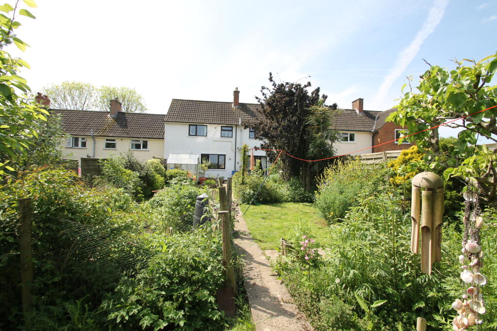 Additional image 16 of Wells