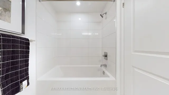 Additional image 30 of 395 BLOOR St Unit 3104