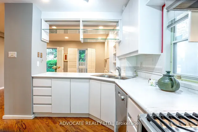 Additional image 17 of 16 Rollscourt Dr