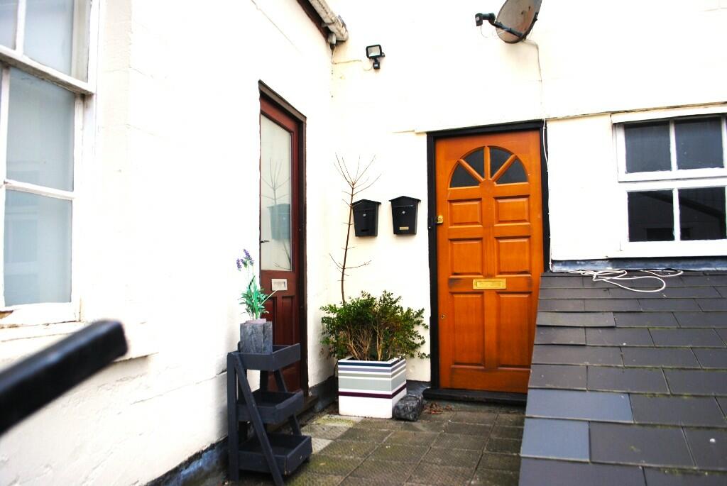 Regal Way, High Street, Shepton Mallet, Somerset, BA4