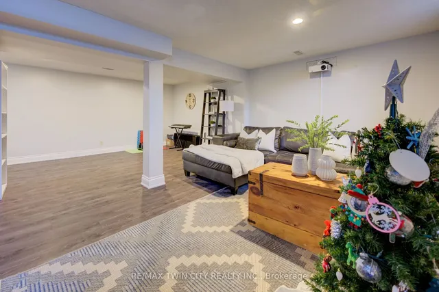 Additional image 23 of 555 Westheights Dr