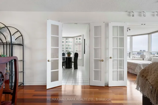 Additional image 10 of 88 Corporate Dr Unit 1804