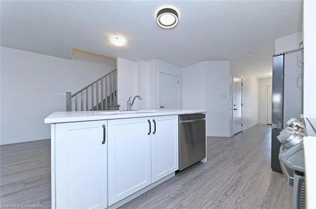 Additional image 11 of 12 Roper Pl