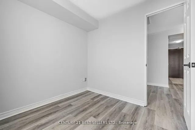 Additional image 17 of 101 Subway Cres Unit 908