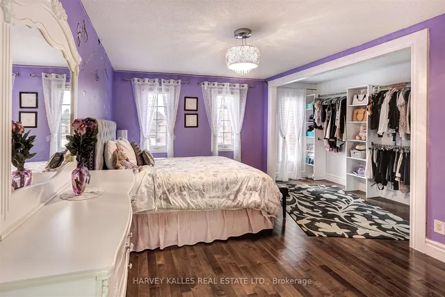 Additional image 28 of 20 Timothy Crt