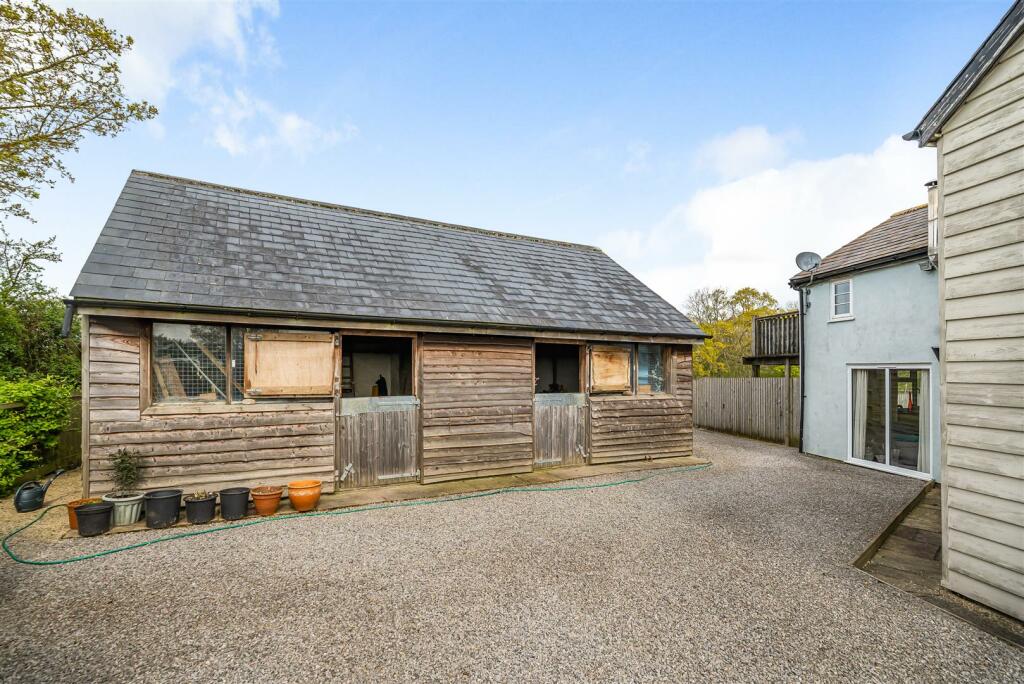 Additional image 13 of Swainsford, Mere, Warminster