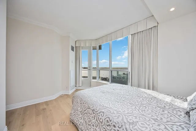 Additional image 22 of 228 Queens Quay Unit 1708