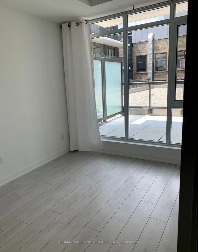 Additional image 8 of 55 Duke St Unit 233